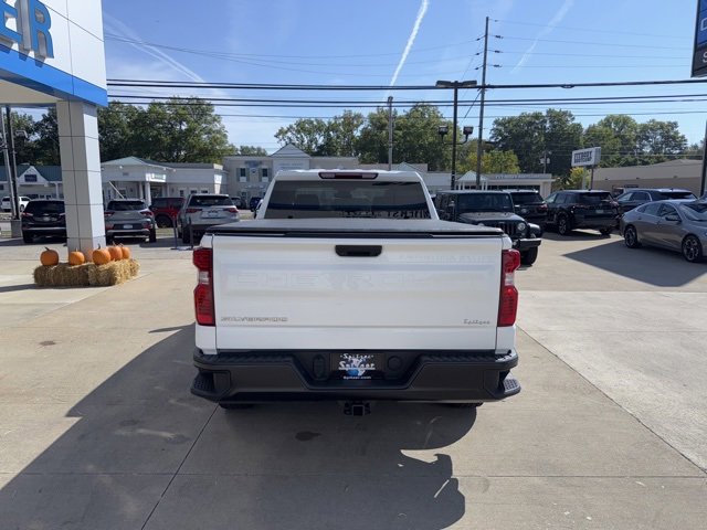 2023 Chevrolet Silverado 1500 photo 7