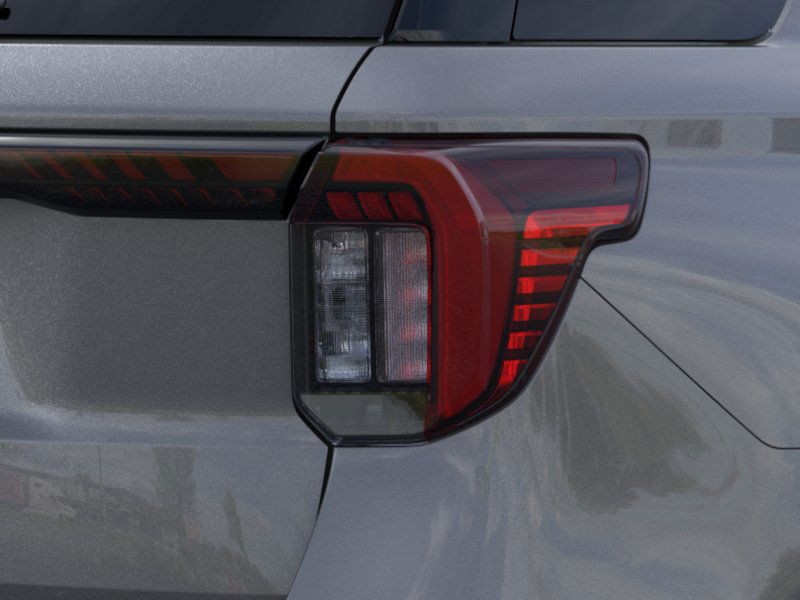 2025 Ford Explorer photo 18