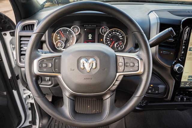 2025 Ram 2500 Tradesman photo 17