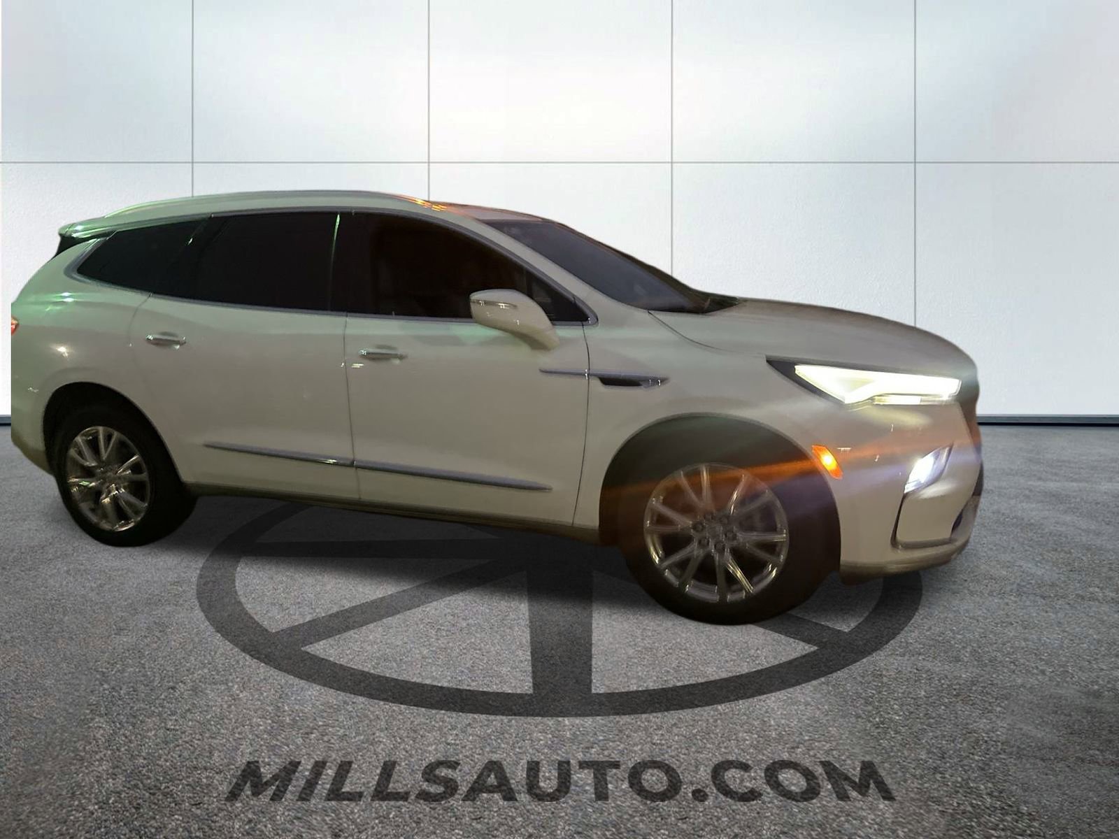 2023 Buick Enclave Essence photo 4