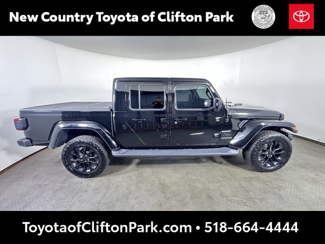 2021 Jeep Gladiator High Altitude photo 2