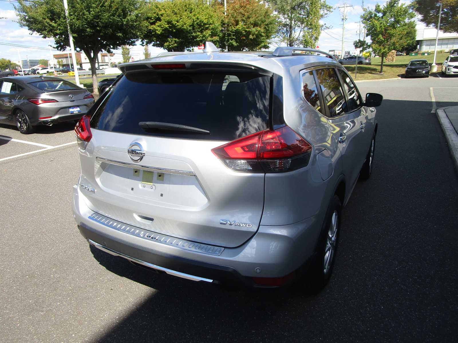 2020 Nissan Rogue SV photo 4