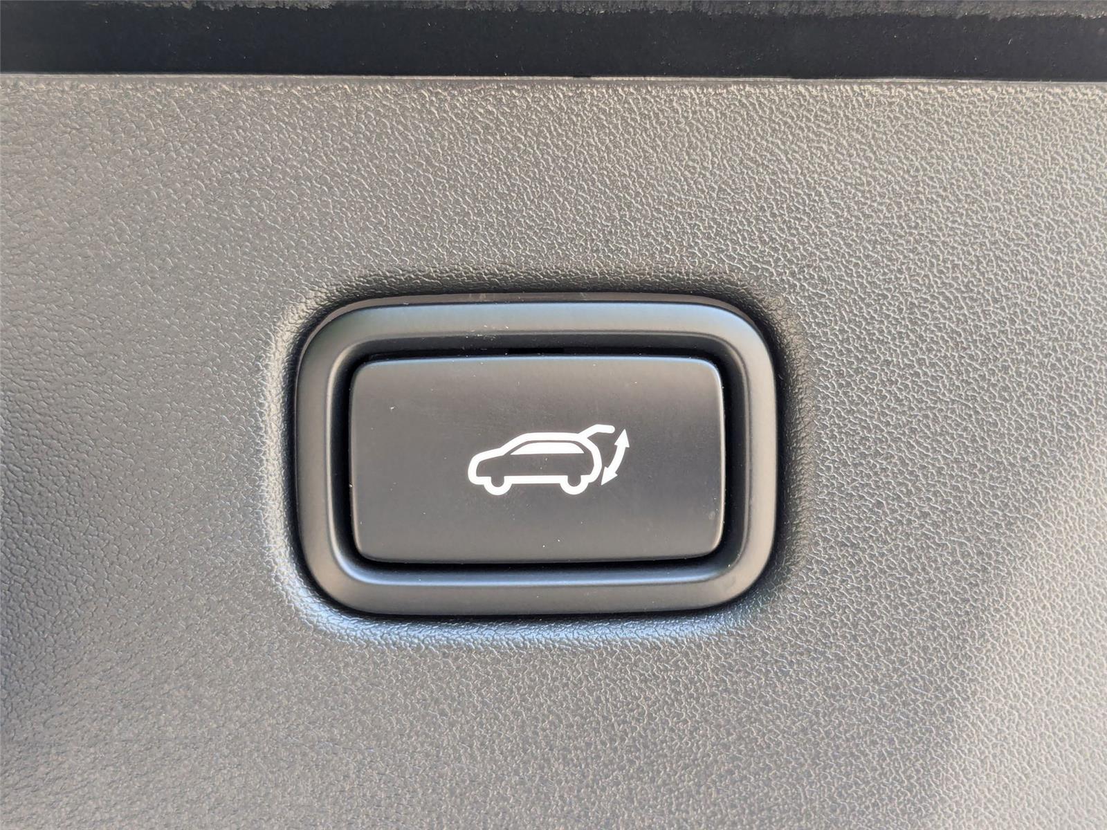 2025 Kia EV6 Wind photo 29
