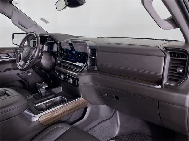 2022 Chevrolet Silverado 1500 RST photo 31