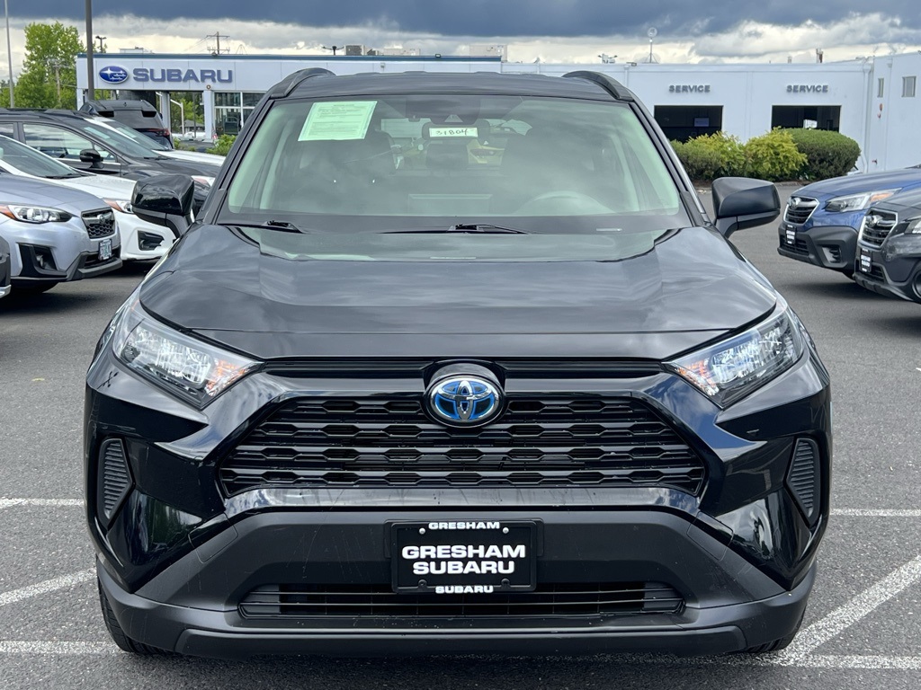 2020 Toyota RAV4 Hybrid LE photo 2