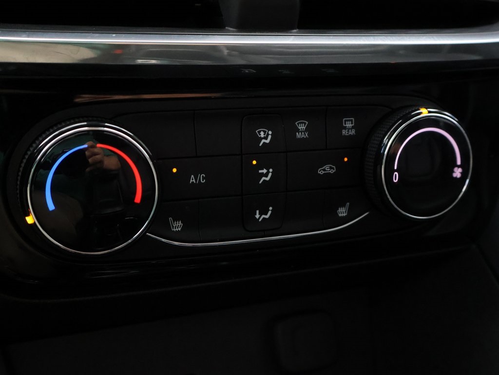 2024 Buick Encore GX Sport Touring photo 33