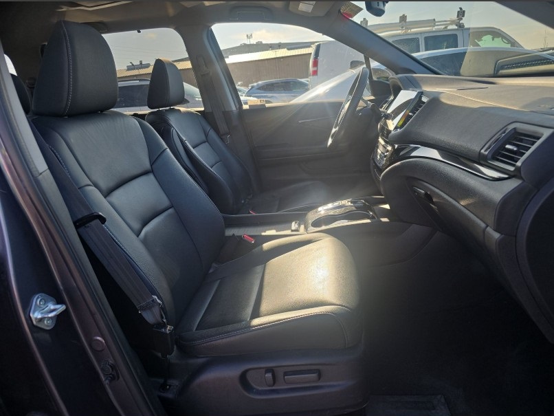 2022 Honda Pilot Touring photo 22