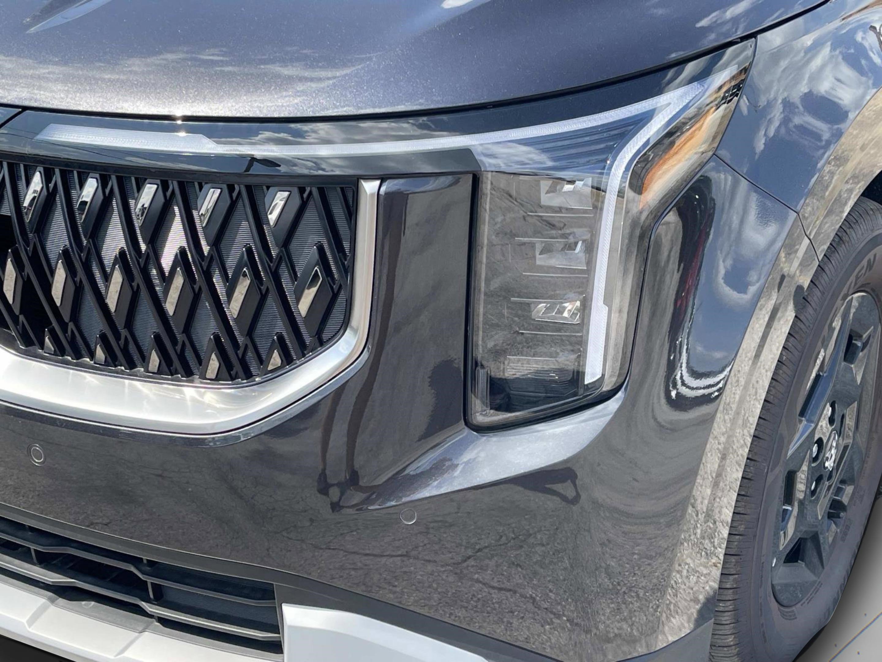 2025 Kia Carnival LXS photo 26