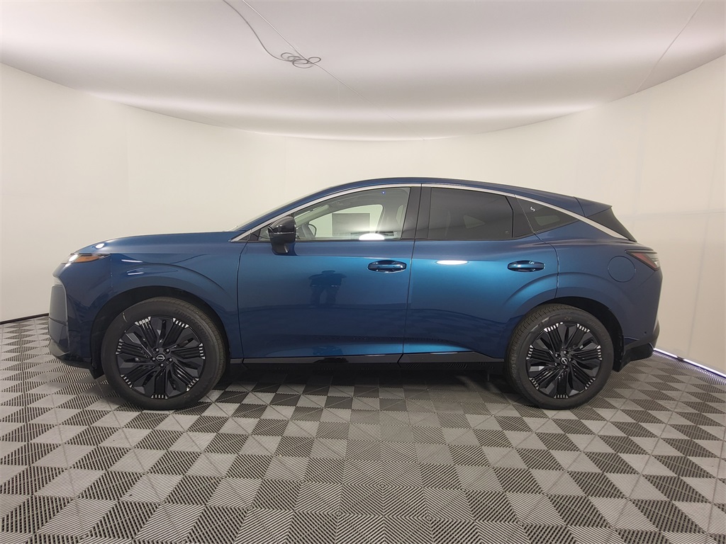 2025 Nissan Murano Platinum photo 2