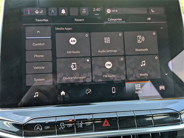 2022 Jeep Compass Latitude Lux photo 17
