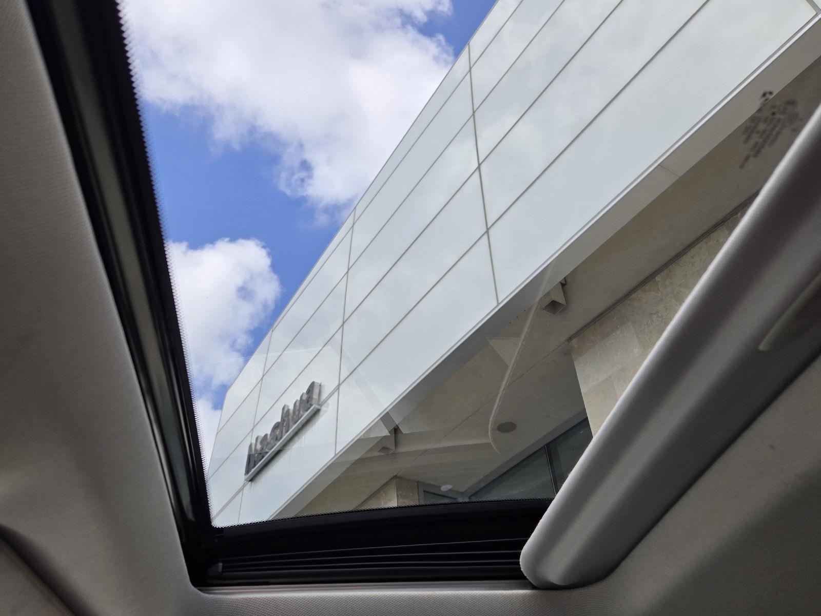 2019 Infiniti QX60 Luxe photo 22