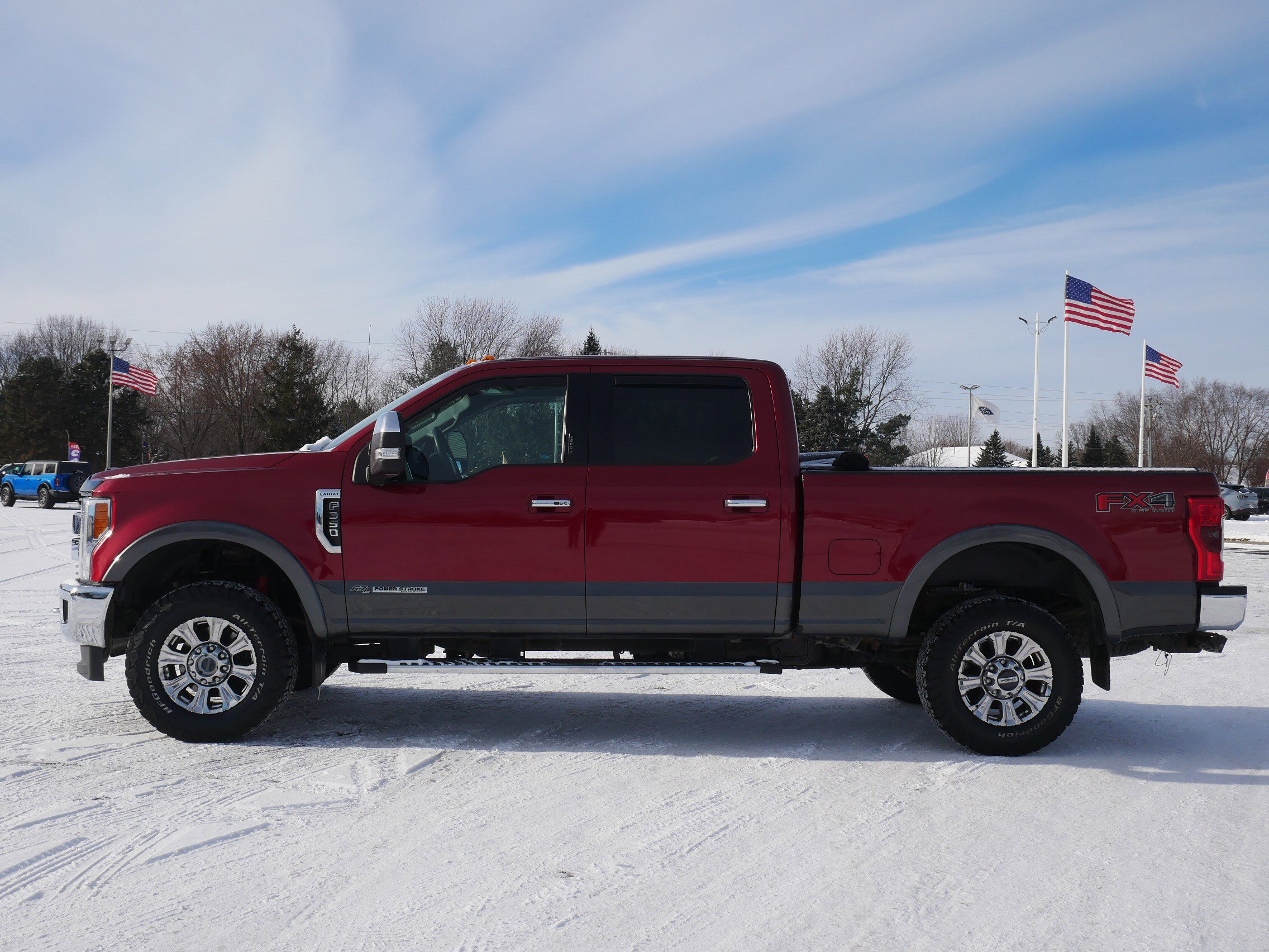 Used 2017 Ford F-350 Super Duty Lariat with VIN 1FT8W3BT3HEE71536 for sale in Hastings, Minnesota