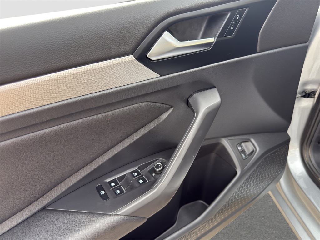 2021 Volkswagen Jetta 1.4T SE photo 12