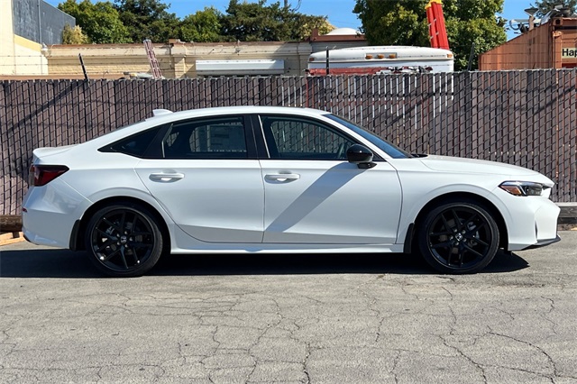 2026 Honda Civic Sport Hybrid photo 2