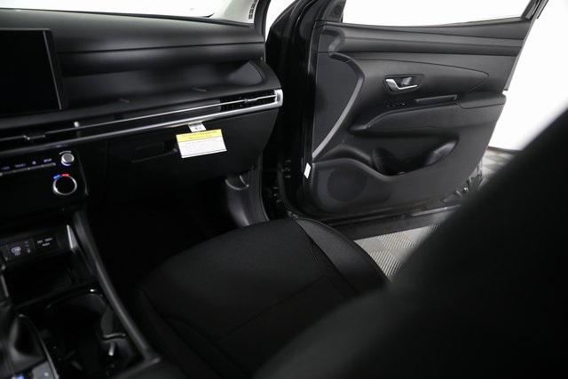 2025 Hyundai Tucson SEL photo 3