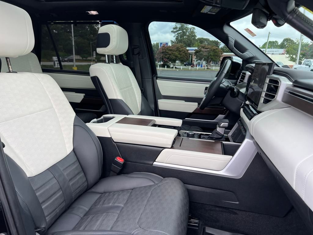 2024 Toyota Sequoia Capstone photo 26