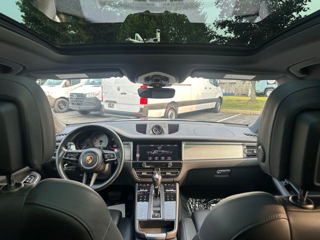 2022 Porsche Macan S photo 29