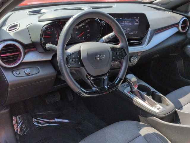 2024 Chevrolet Trax photo 3