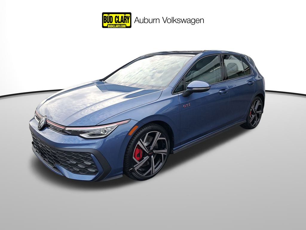 2026 Volkswagen Golf GTI SE's photo