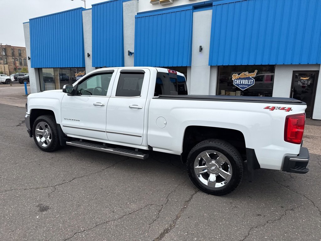 2018 Chevrolet Silverado 1500 LTZ photo 16