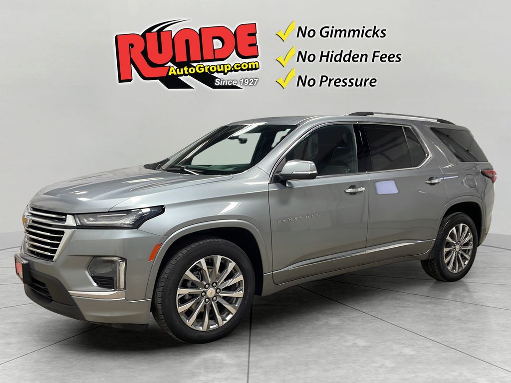 2023 Chevrolet Traverse Premier's photo