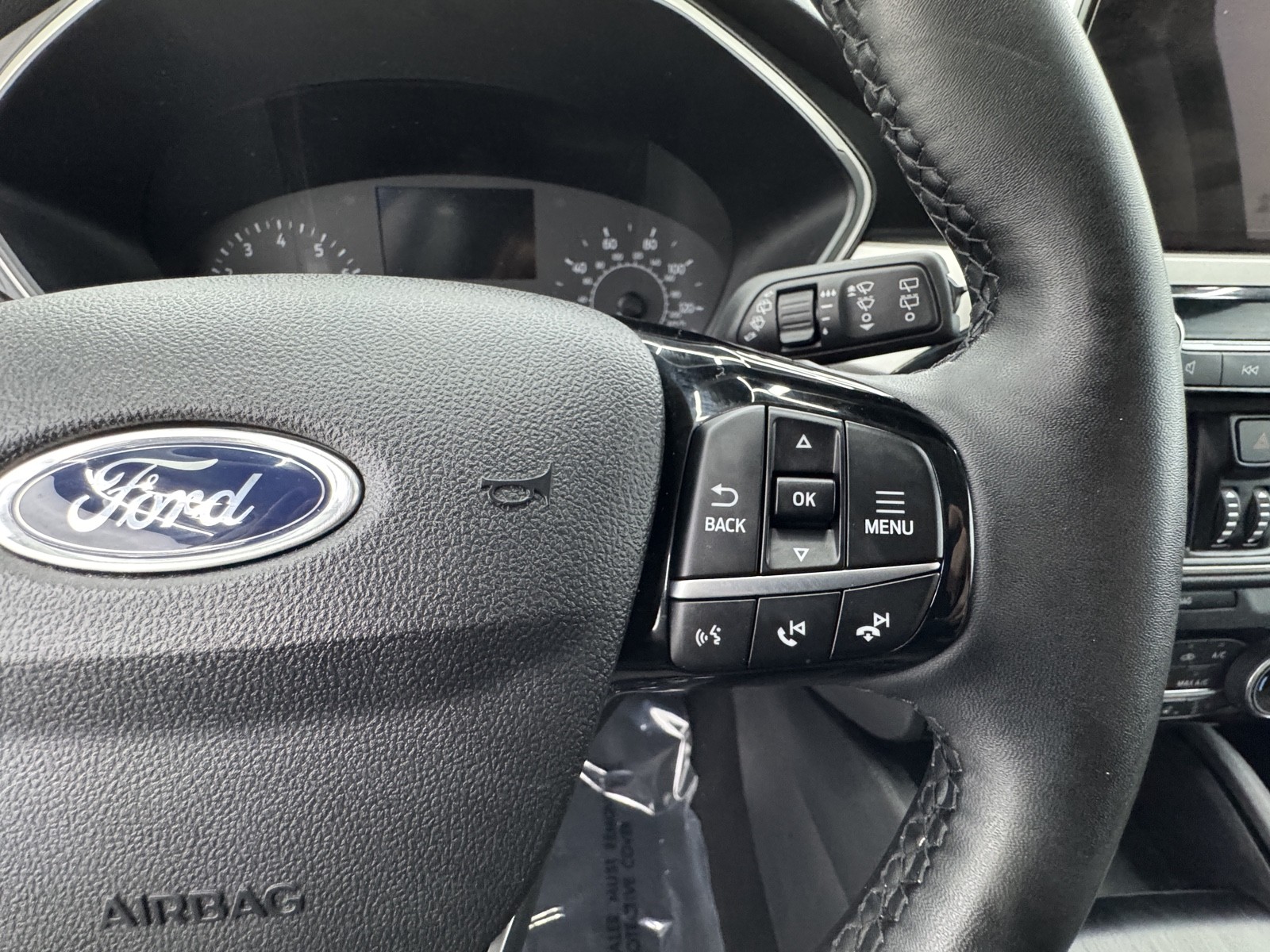 2022 Ford Escape SE photo 16