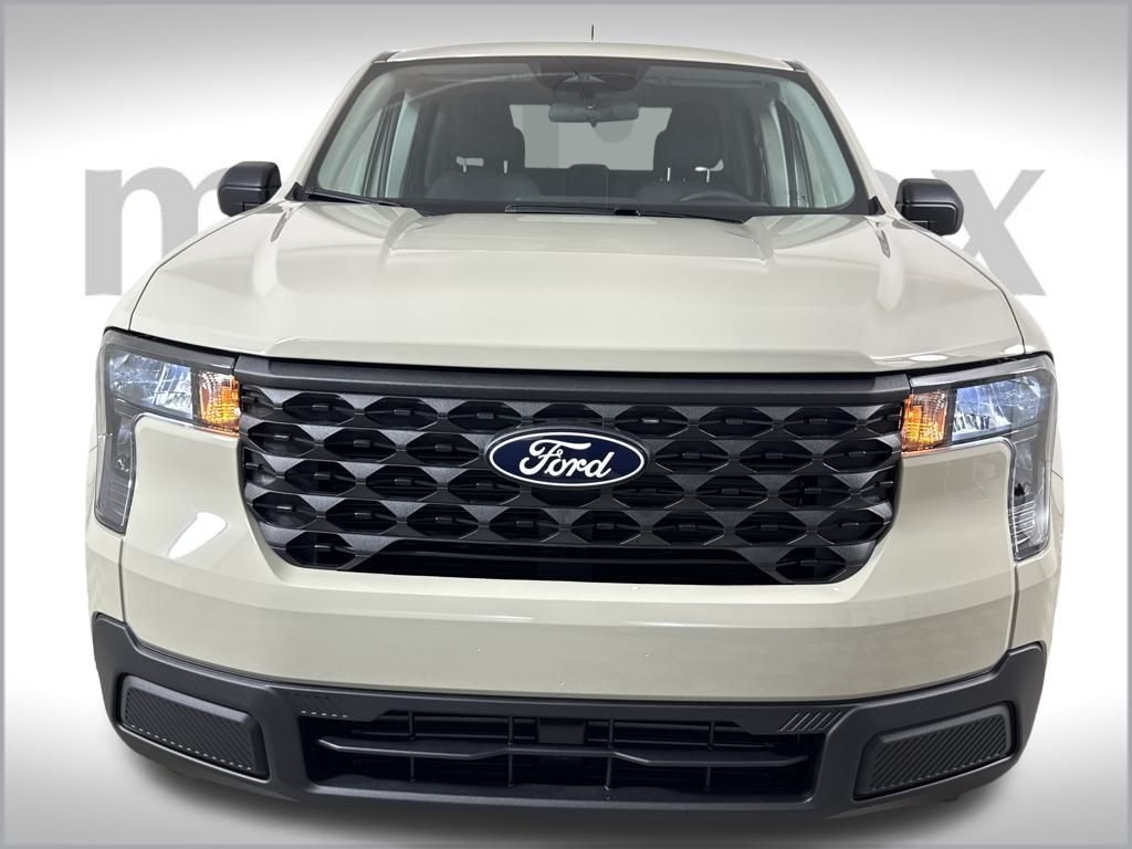 2025 Ford Maverick XL photo 3