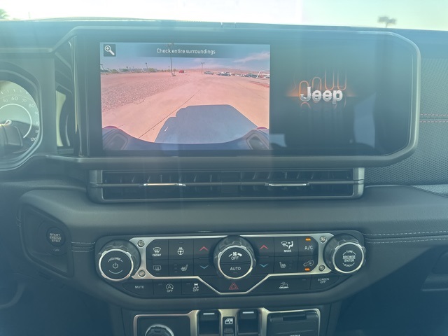 2025 Jeep Gladiator Rubicon photo 20