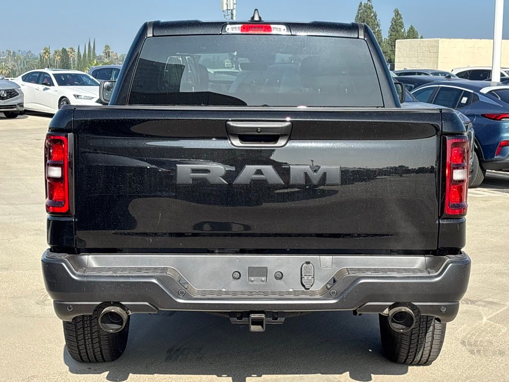 2026 Ram 1500 Tradesman photo 4
