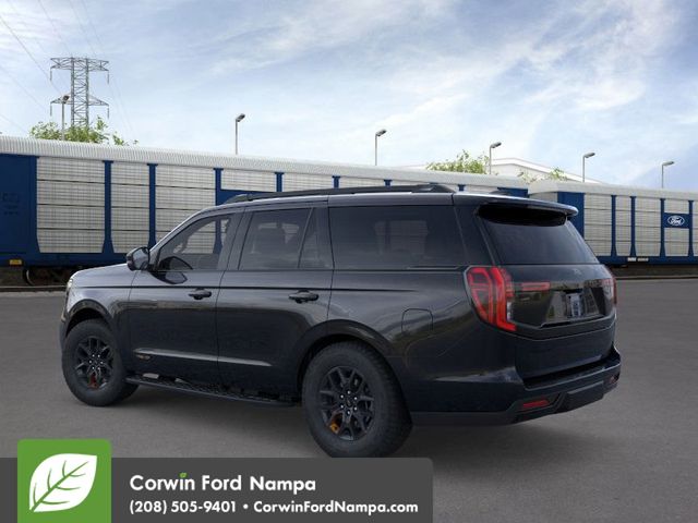 2025 Ford Expedition photo 5