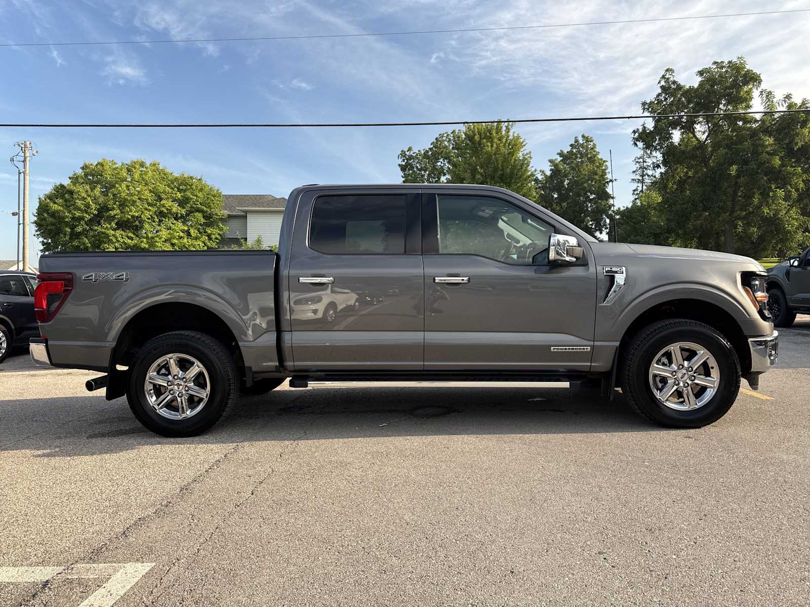 2024 Ford F-150 XLT photo 3
