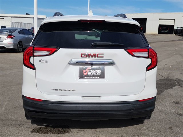 2022 Gmc Terrain SLE photo 2