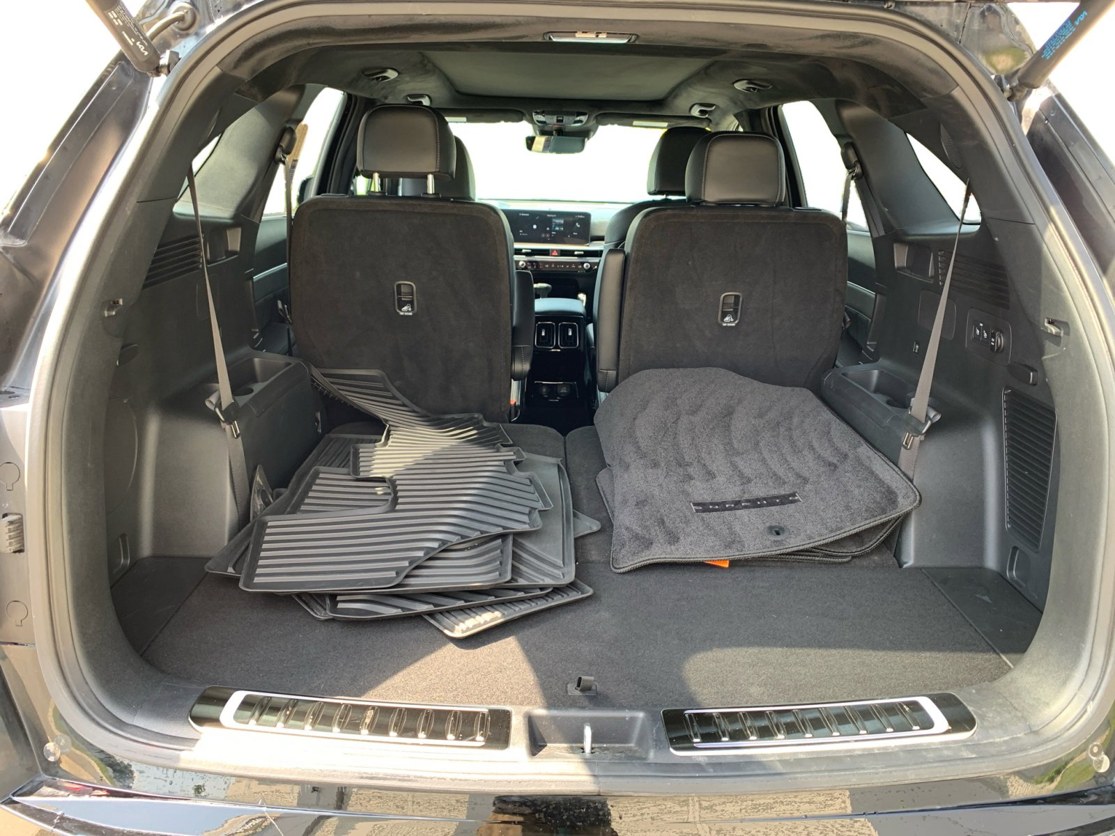 2024 Kia Sorento X-Line SX Prestige photo 6