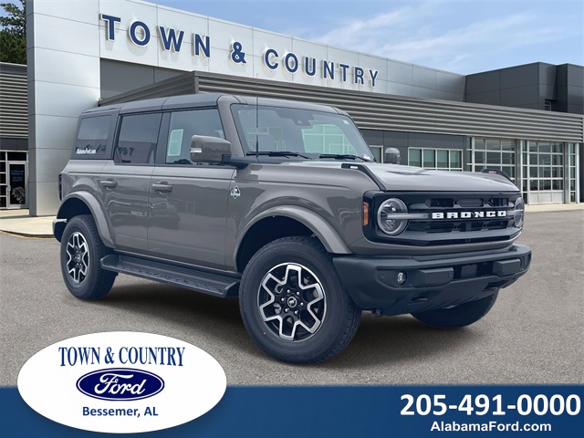 2025 Ford Bronco 4-Door Outer Banks's photo