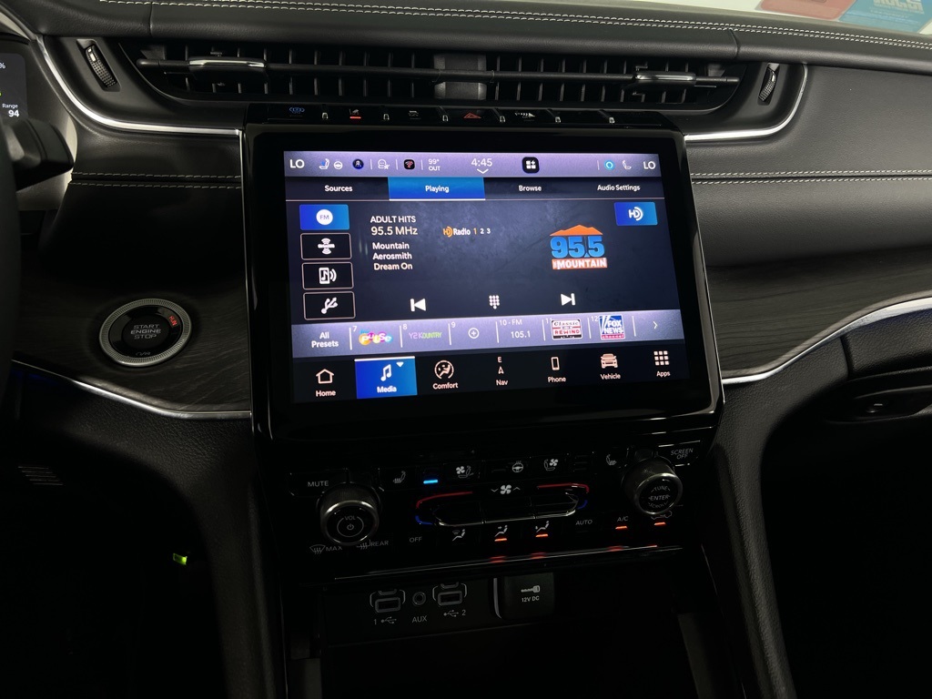 2023 Jeep Grand Cherokee Overland 4xe photo 15
