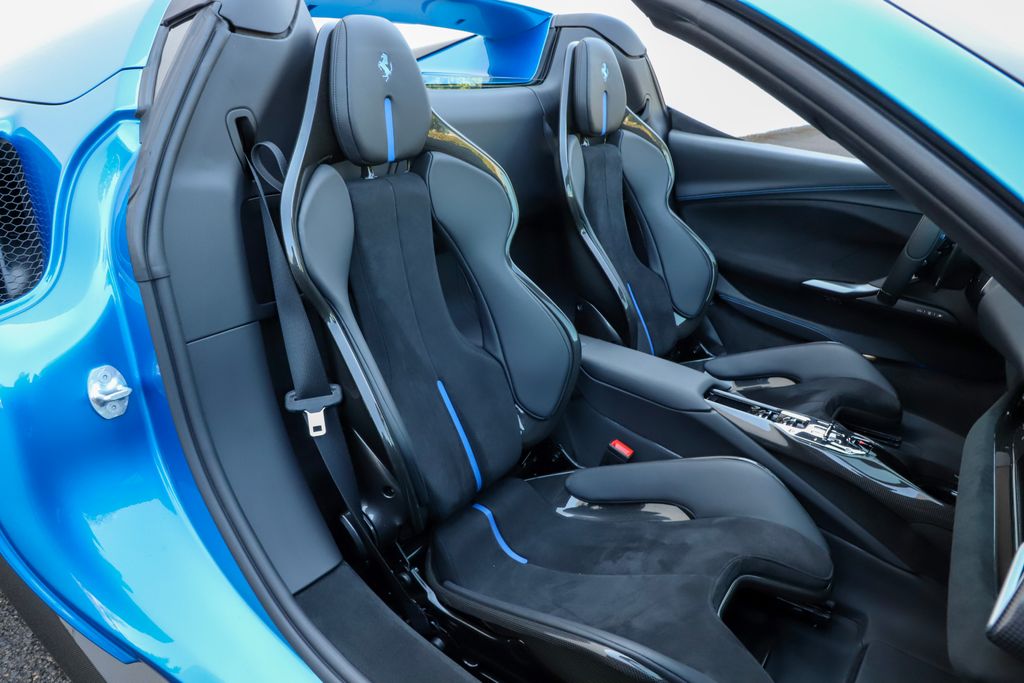 2024 Ferrari 296 GTS photo 35