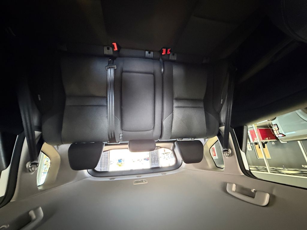 2024 Nissan Rogue SV photo 19