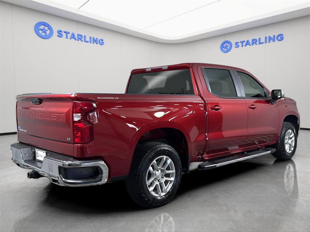 2024 Chevrolet Silverado 1500 LT photo 9