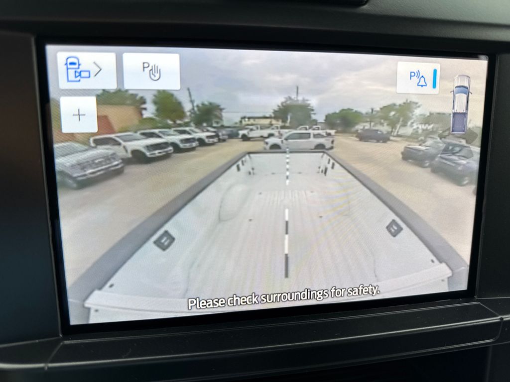 2025 Ford F-350 photo 15