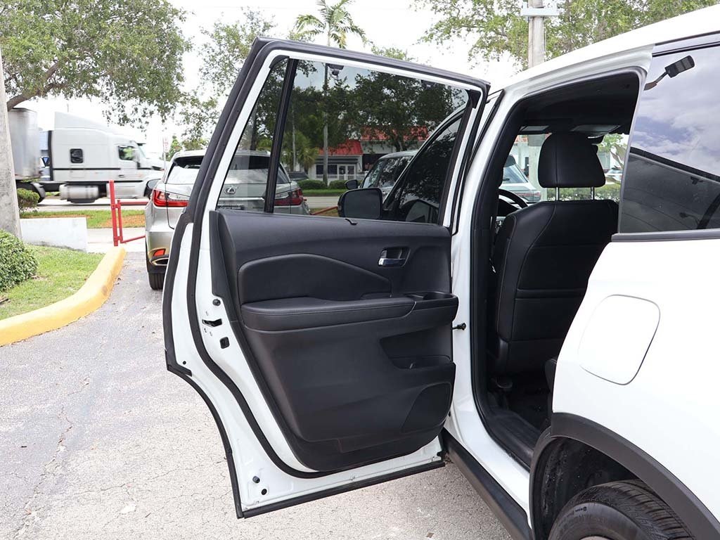 2021 Honda Passport EX-L photo 20
