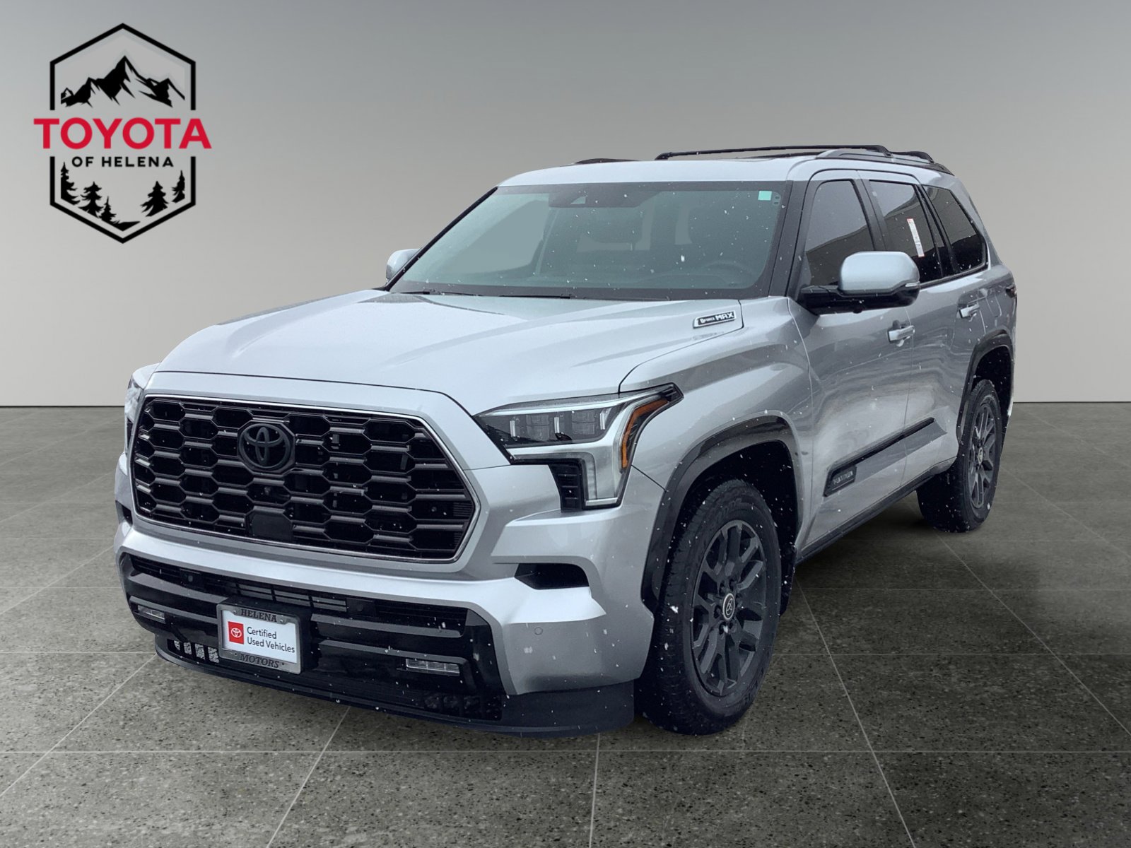 2024 Toyota Sequoia Platinum's photo