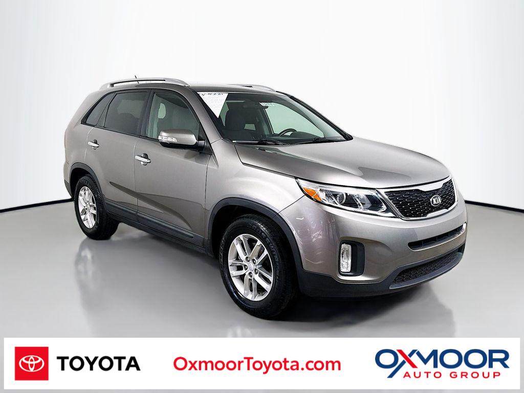 2014 Kia Sorento LX's photo