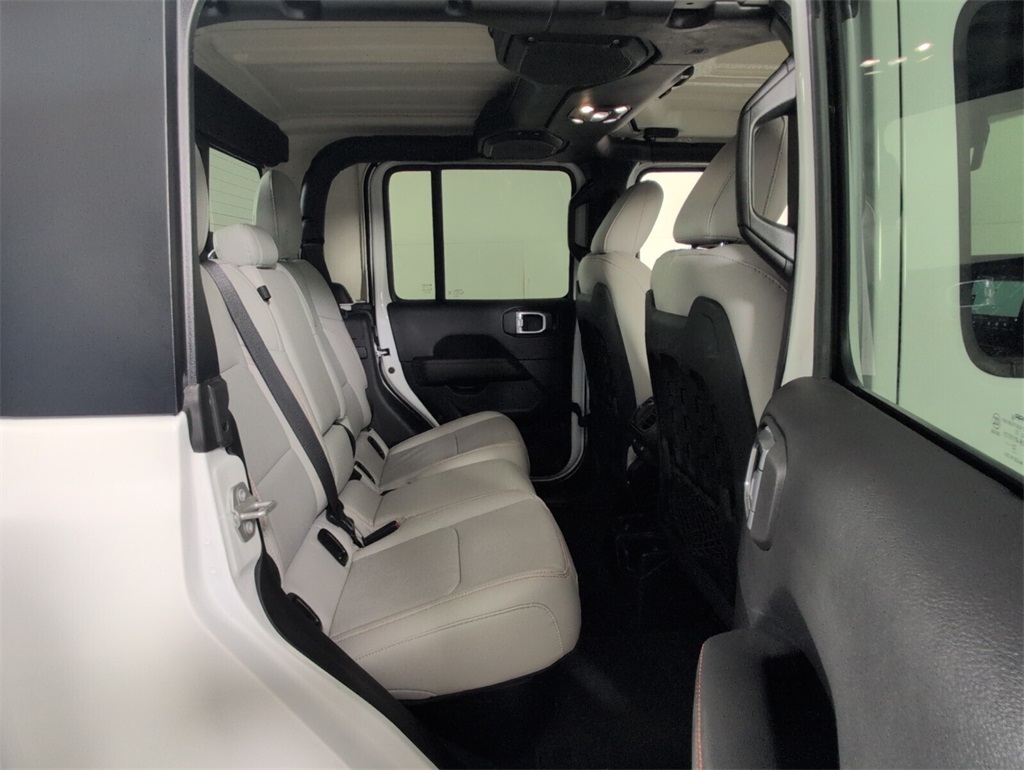 2022 Jeep Gladiator Mojave photo 12