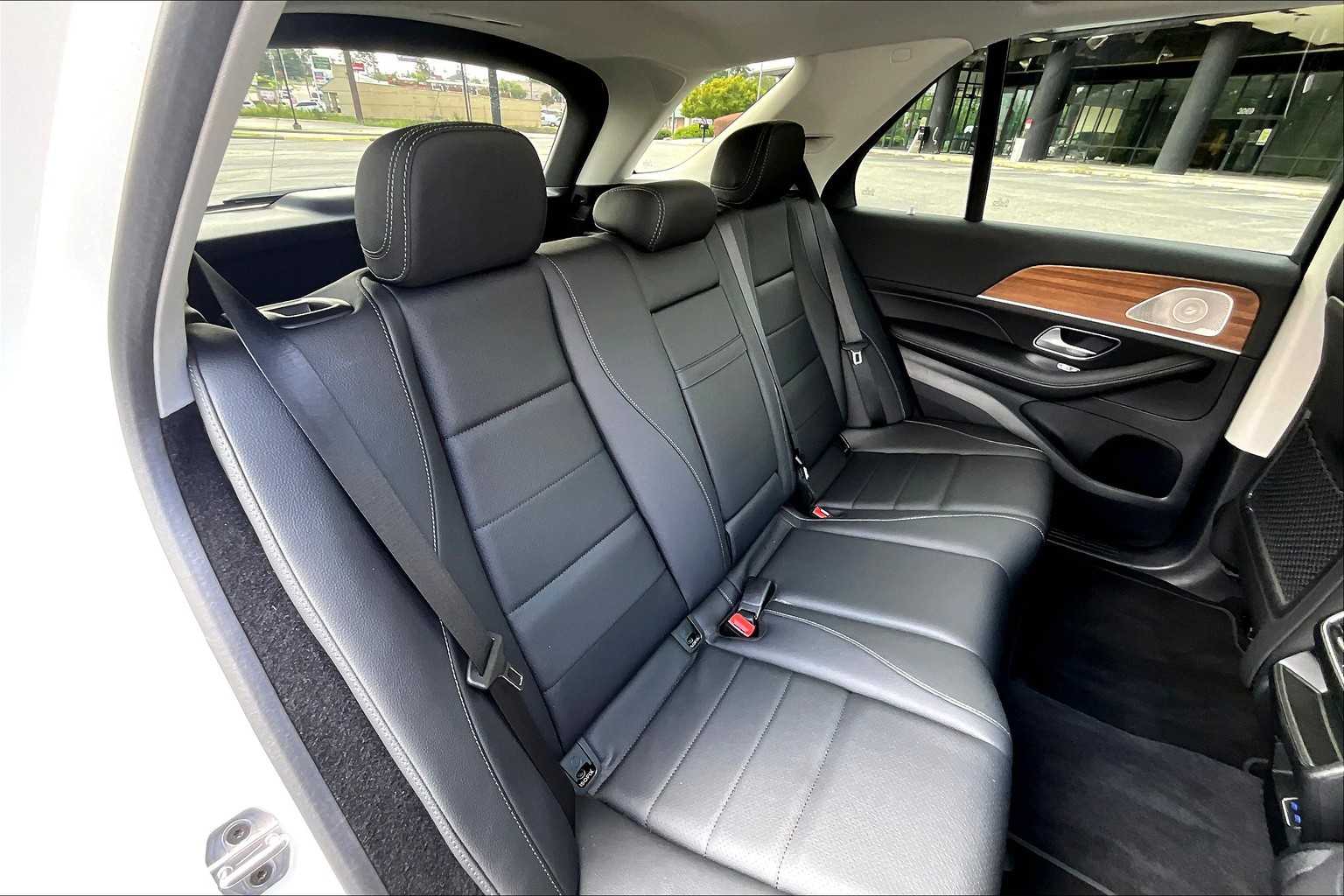 2025 Mercedes Benz GLE 350 4MATIC photo 18