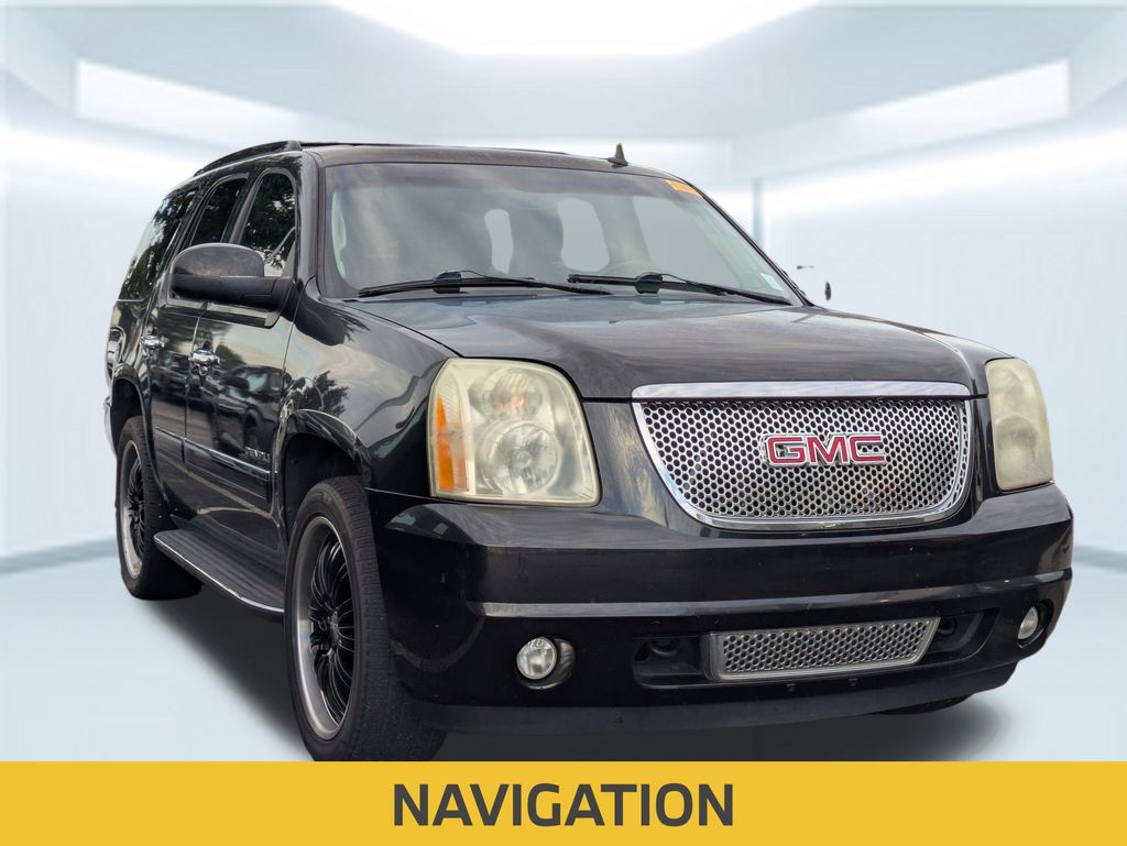 2011 Gmc Yukon Denali photo 3