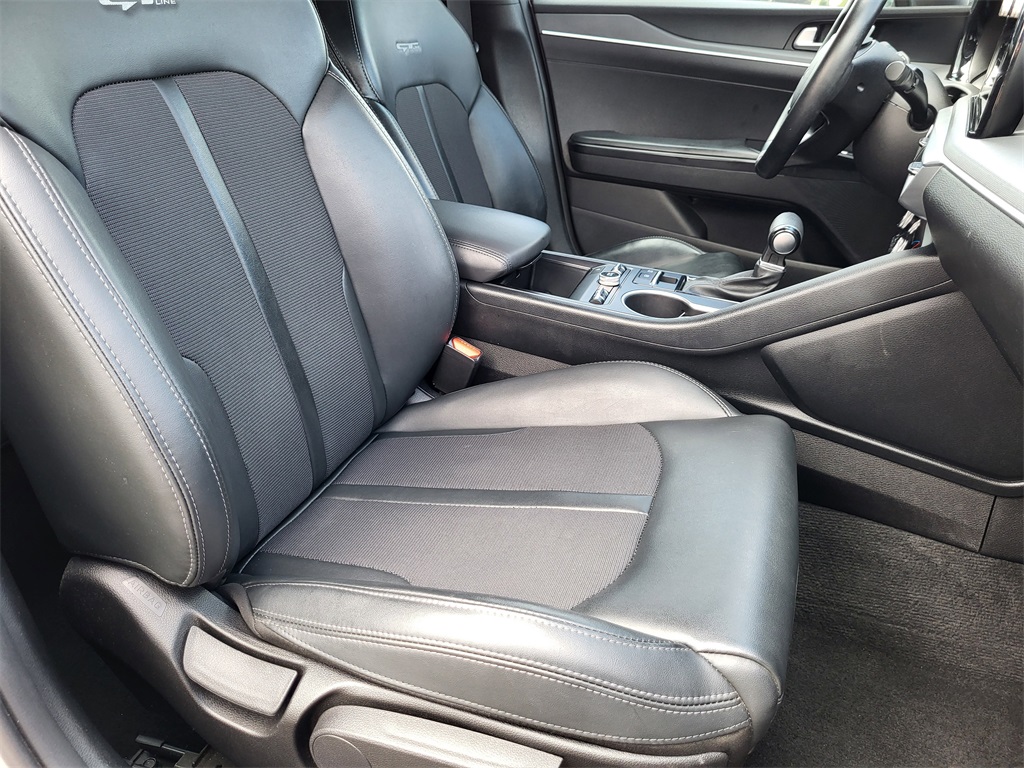 2022 Kia K5 GT-Line photo 20