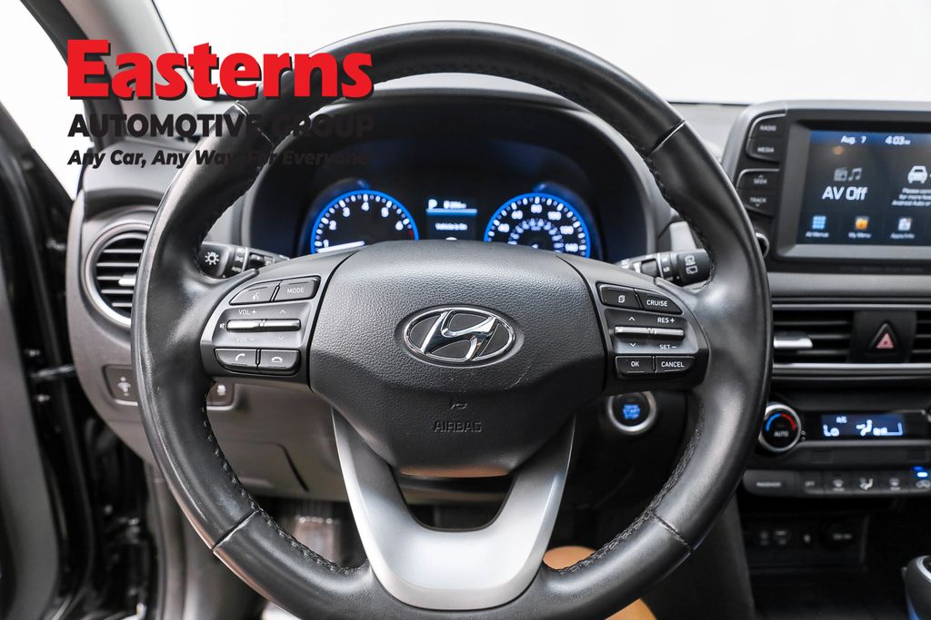 2020 Hyundai Kona Limited photo 3
