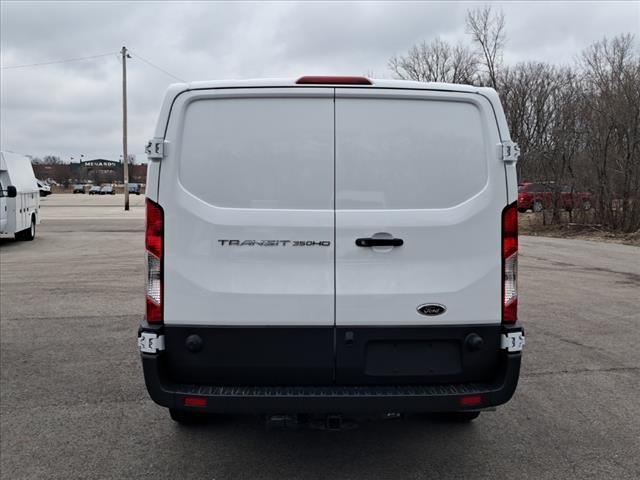 2024 Ford Transit Cargo Van photo 5