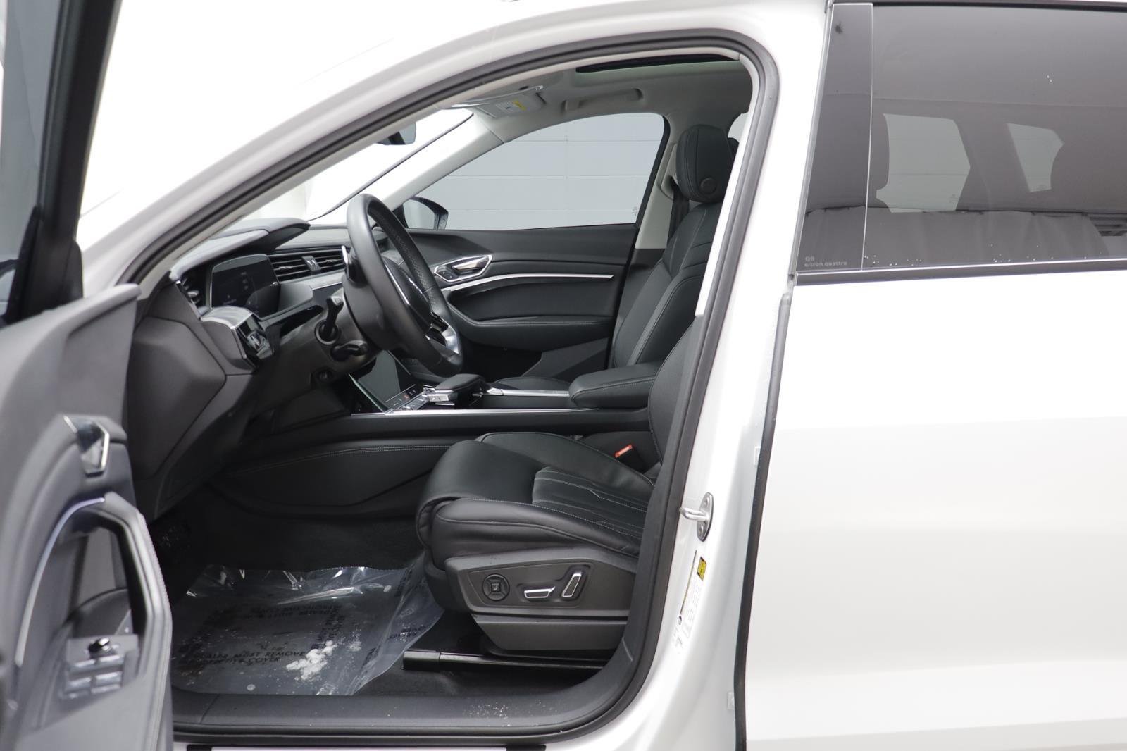 Image of Pre-Owned 2024 Audi Q8 e-tron Prestige AWD