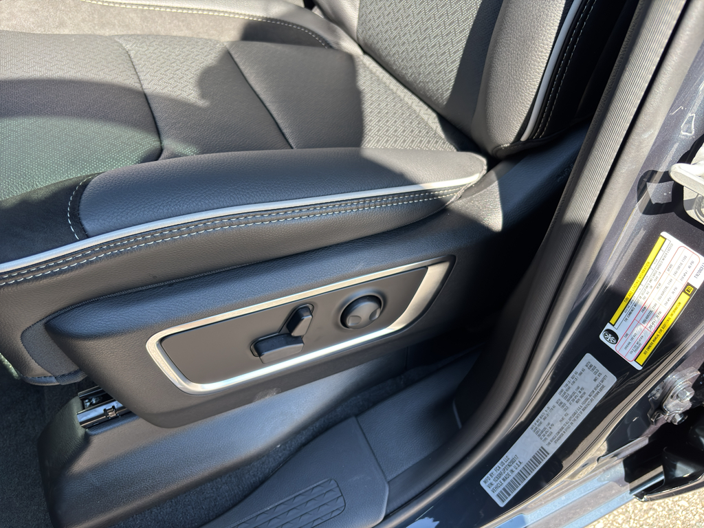 2026 Ram 1500 Laramie photo 29